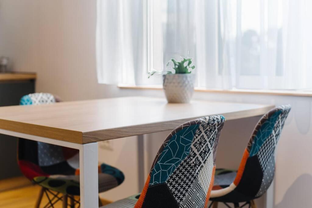 Millennium Bridge Cozy Apartment Top Location ポドゴリツァ エクステリア 写真