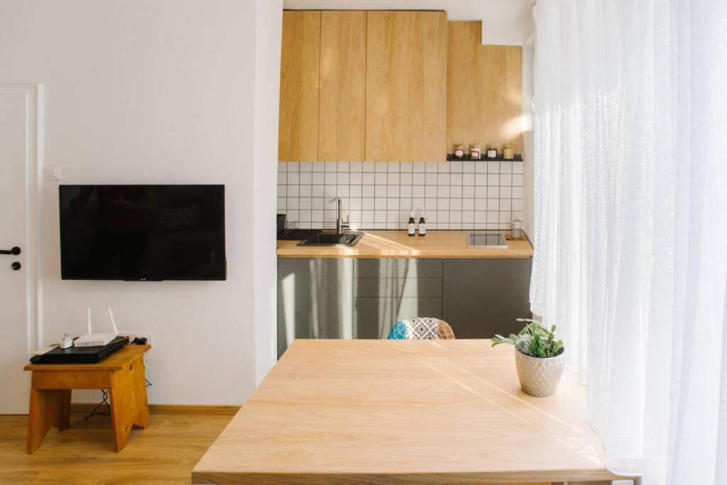 Millennium Bridge Cozy Apartment Top Location ポドゴリツァ エクステリア 写真