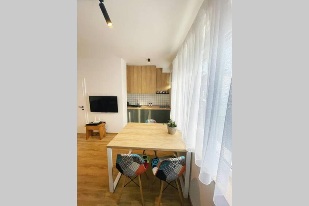 Millennium Bridge Cozy Apartment Top Location ポドゴリツァ エクステリア 写真